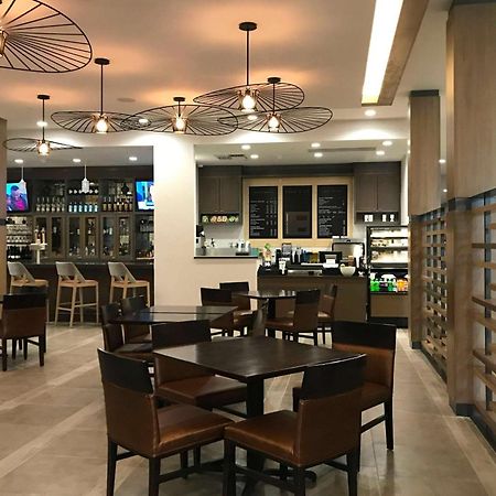 Sonesta Hotel Grand Rapids Airport Kentwood Εξωτερικό φωτογραφία
