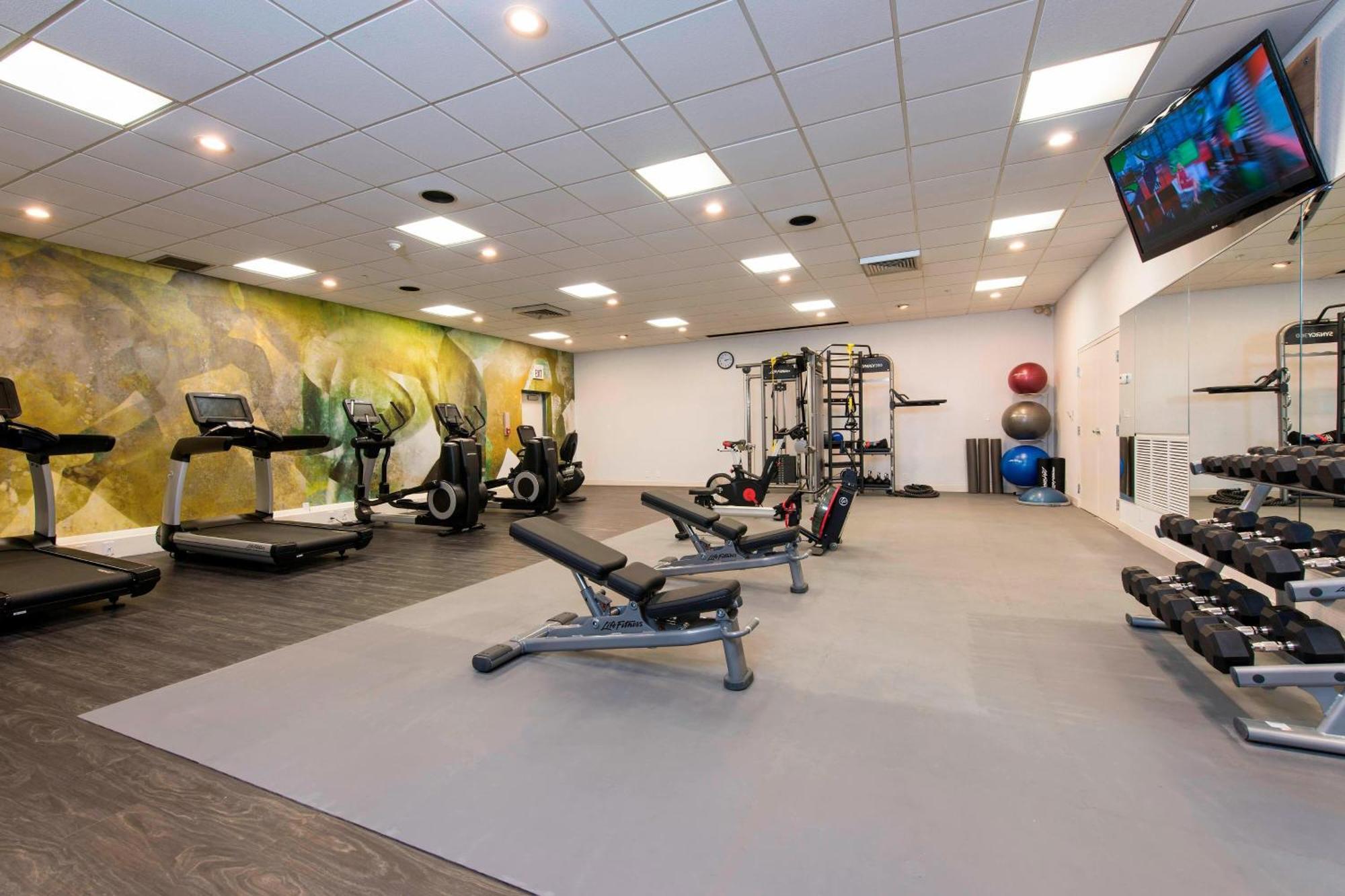 Sonesta Hotel Grand Rapids Airport Kentwood Εξωτερικό φωτογραφία