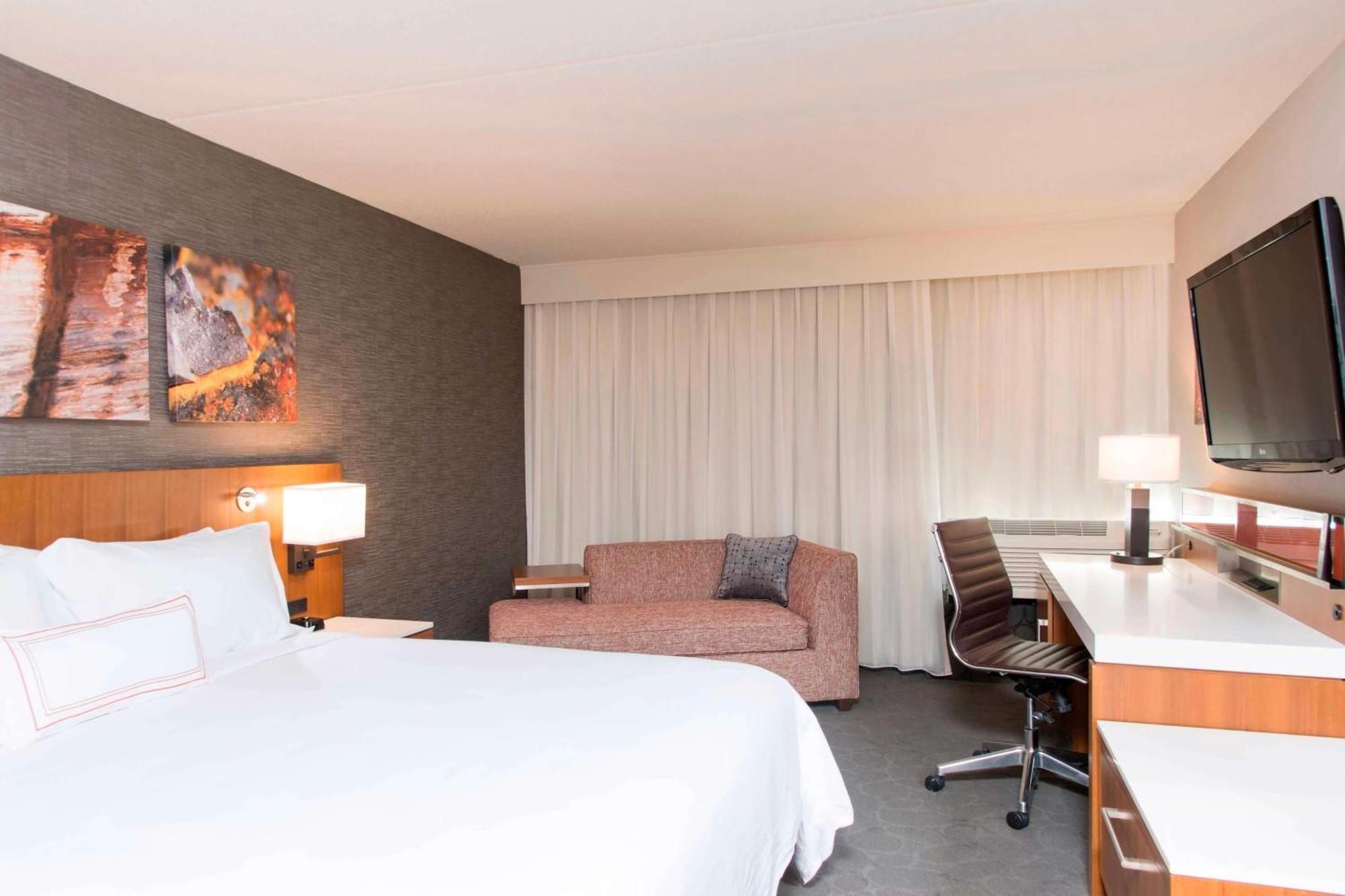 Sonesta Hotel Grand Rapids Airport Kentwood Εξωτερικό φωτογραφία