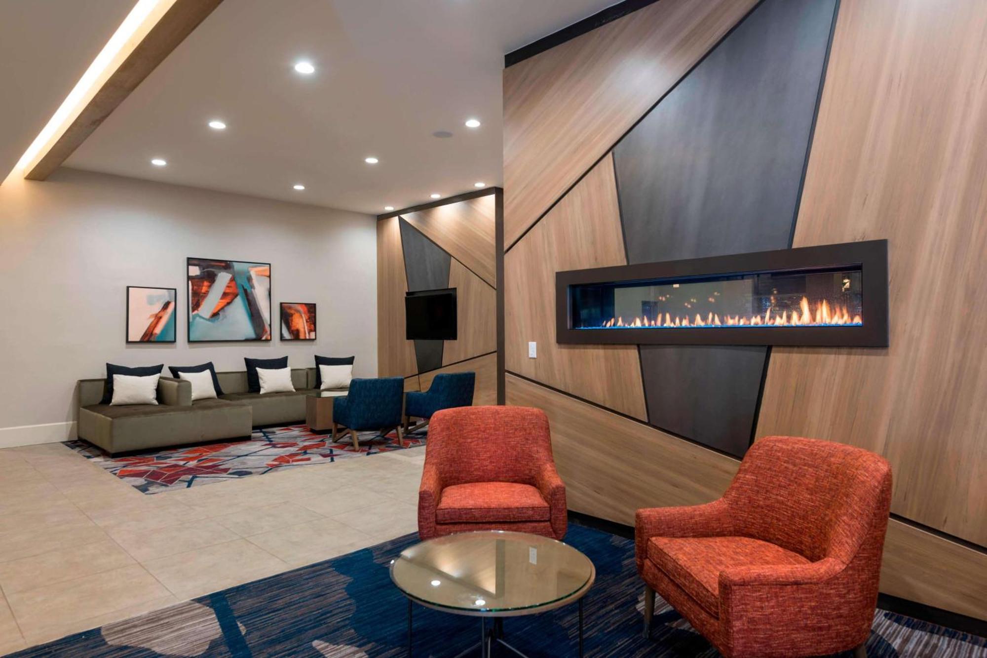 Sonesta Hotel Grand Rapids Airport Kentwood Εξωτερικό φωτογραφία