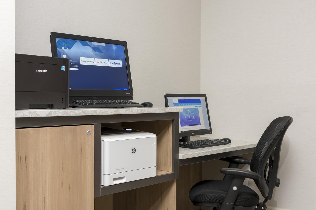 Sonesta Hotel Grand Rapids Airport Kentwood Εξωτερικό φωτογραφία