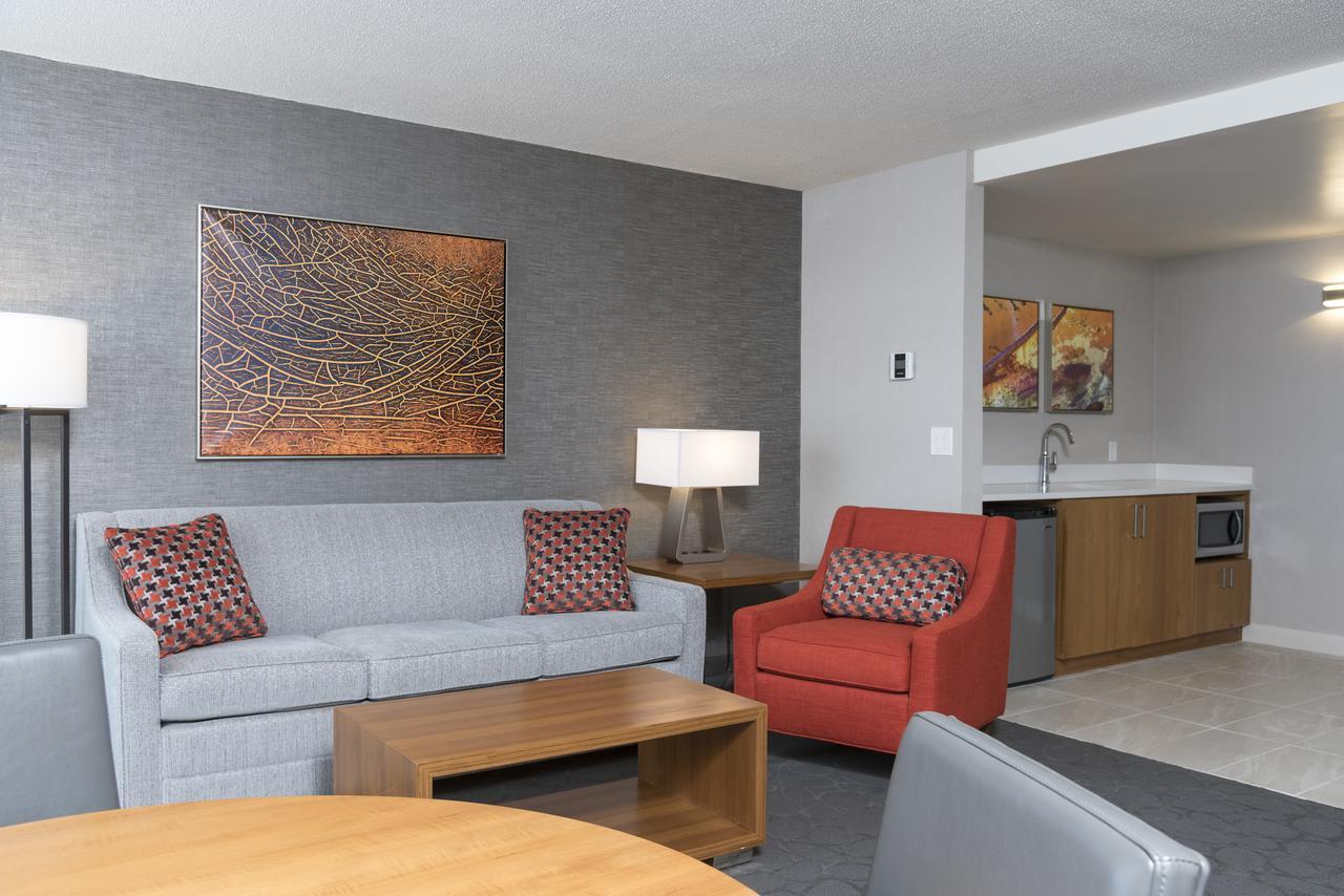 Sonesta Hotel Grand Rapids Airport Kentwood Εξωτερικό φωτογραφία